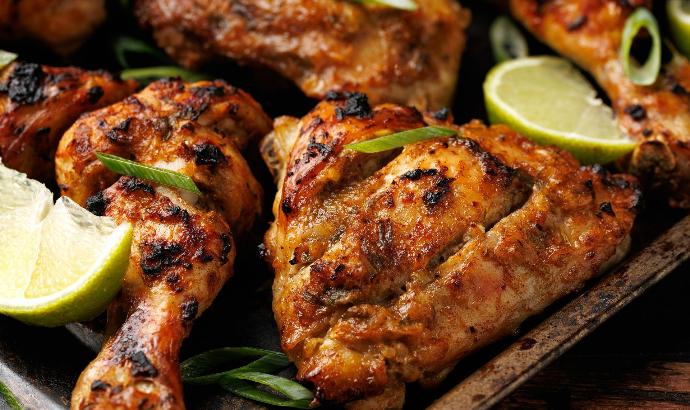 Explore the best yacht provisions in Antigua with Green Chilli. Use our fresh ingredients to ensure a delightful dining experience.