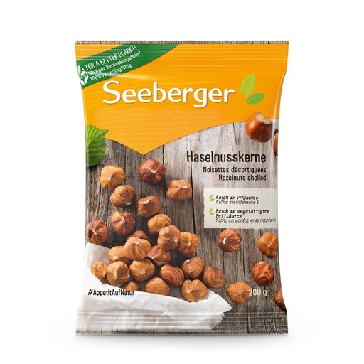 [1000101] HAZELNUTS SHELLED (SEEBERGER)